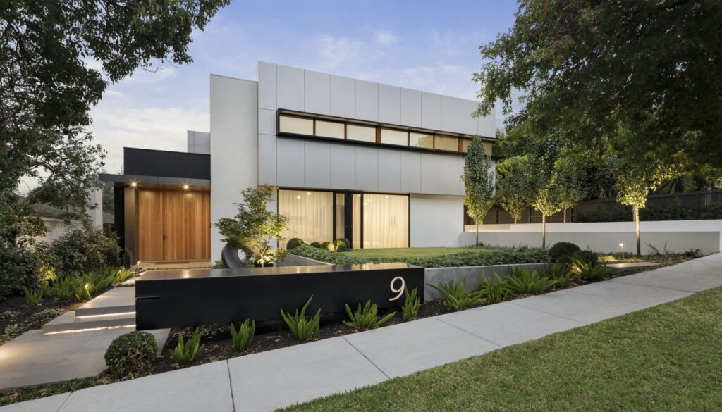 modern house exterior e1613531604401